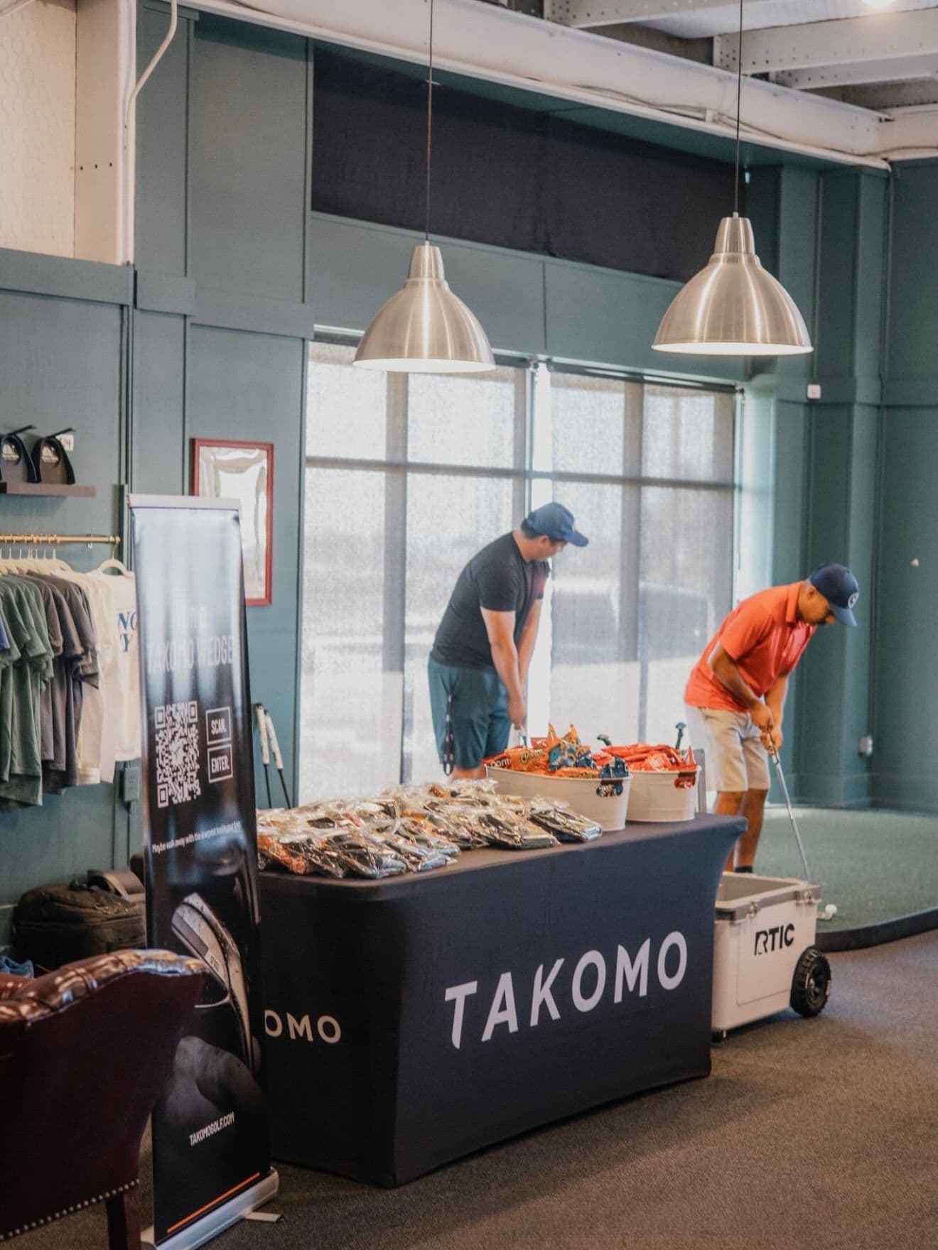 The Takomo demo table set up at The Golf House